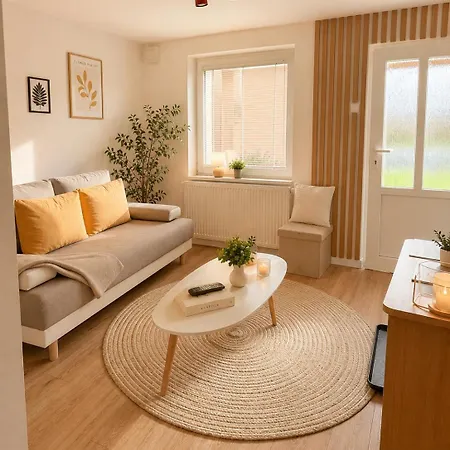 Appartement Nadstandardny S Terasou A Parkovanim
