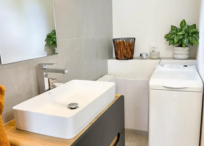 Nadstandardny S Terasou Tisovec